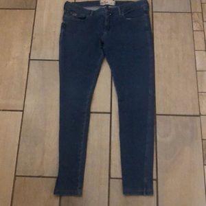 Hollister women’s jegging jeans size 9